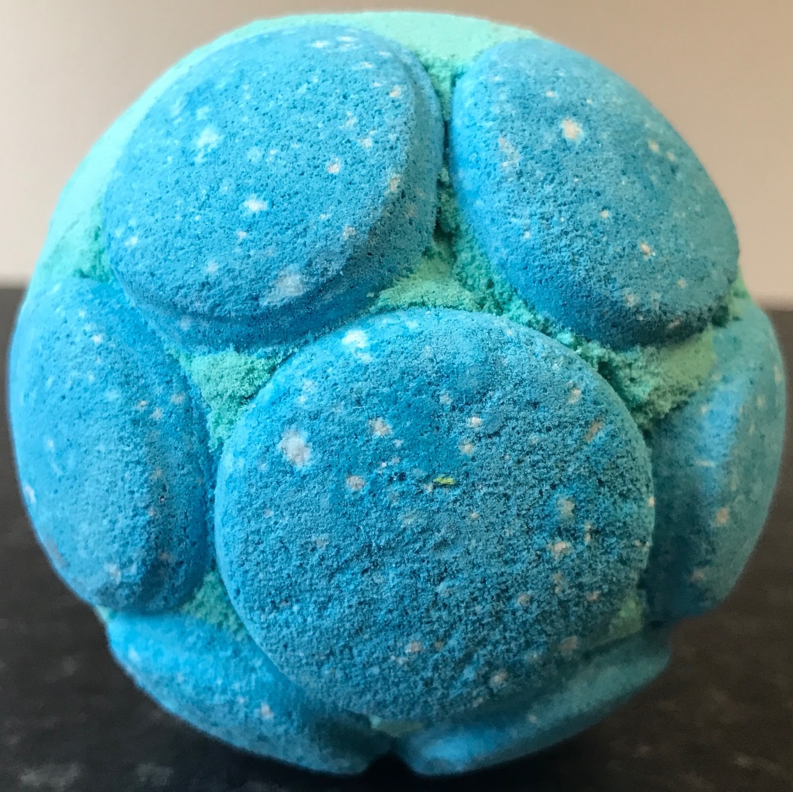 All Things Lush UK Big Sleep Jelly Bath Bomb