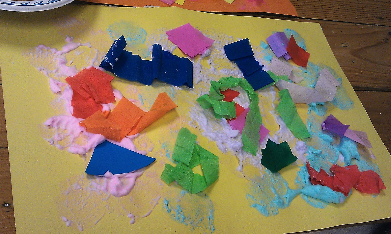 ARTventurers art and crafts for kids Shaving foam puffy paint!