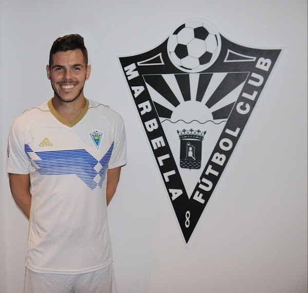 Oficial: Marbella FC, Elías Pérez renueva hasta 2020
