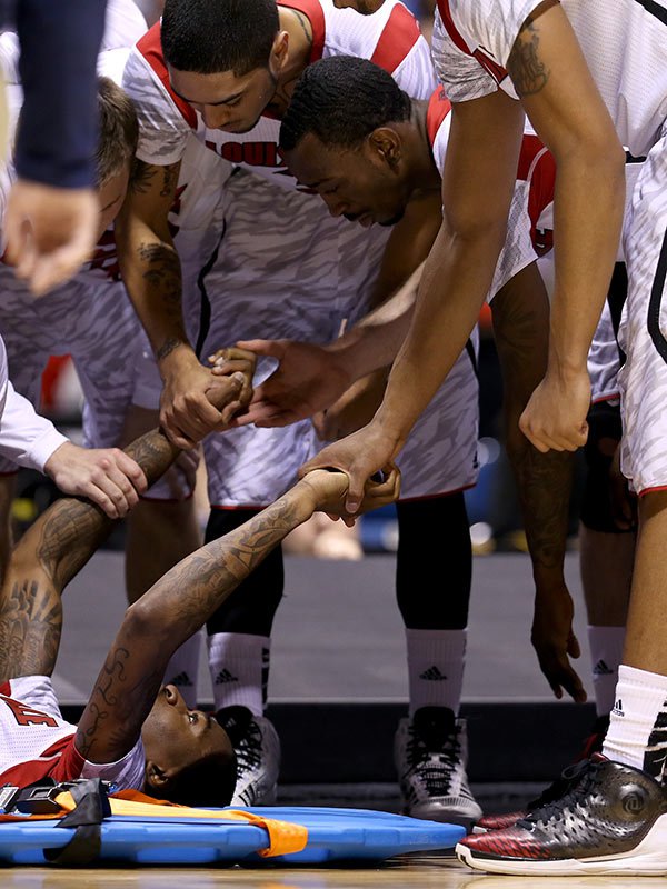 Just Talk: Kevin Ware: Louisville Kentucky Basketball Player Suffers a Tragic Broken Leg (Full ...