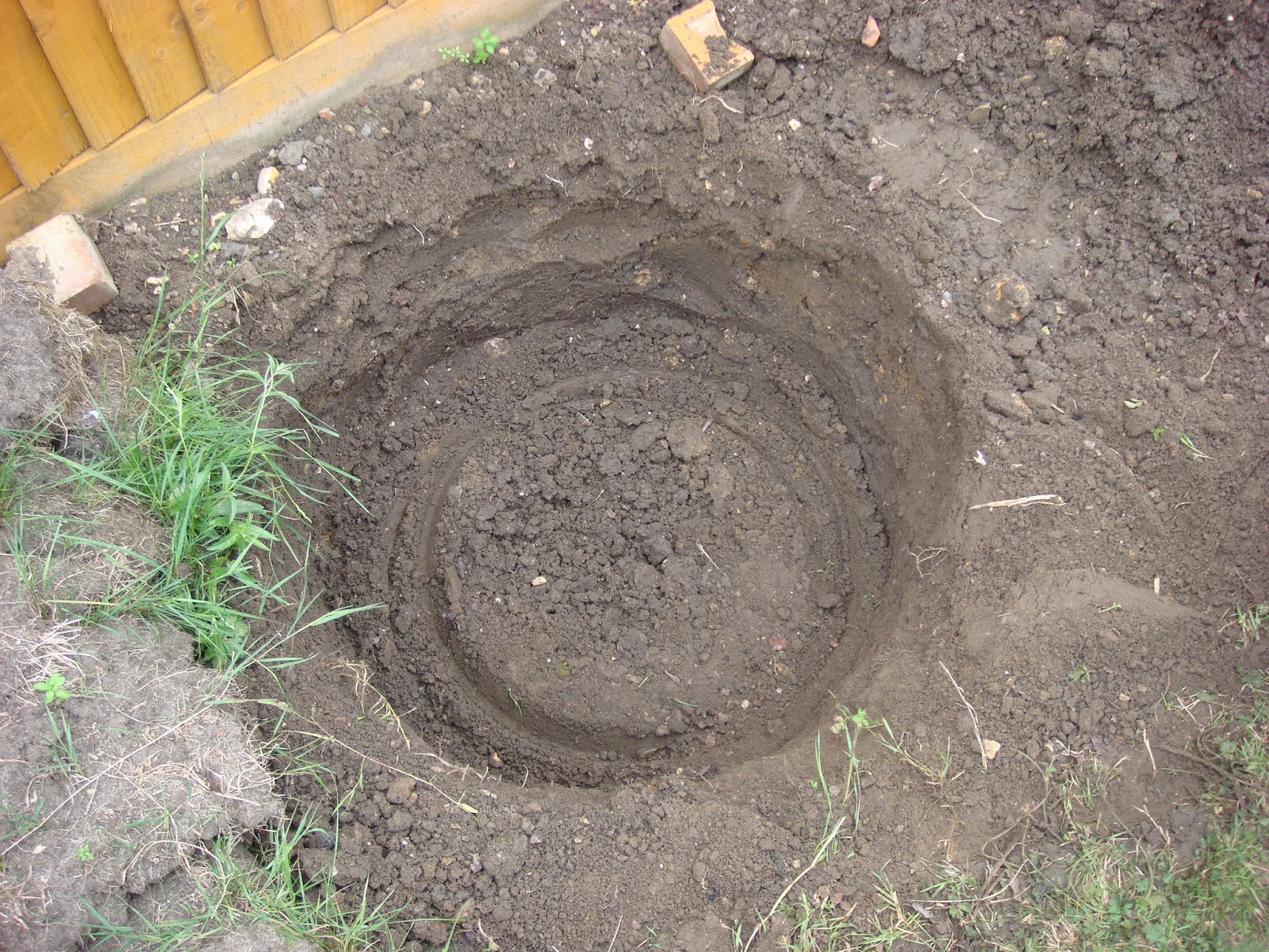 Veg patch from scratch How to make a wildlife barrel pond