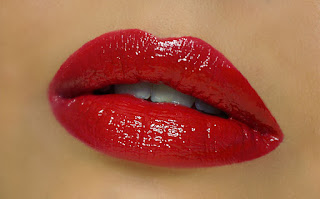 Makeup Revolution London Lip Euphoria in Rebirth