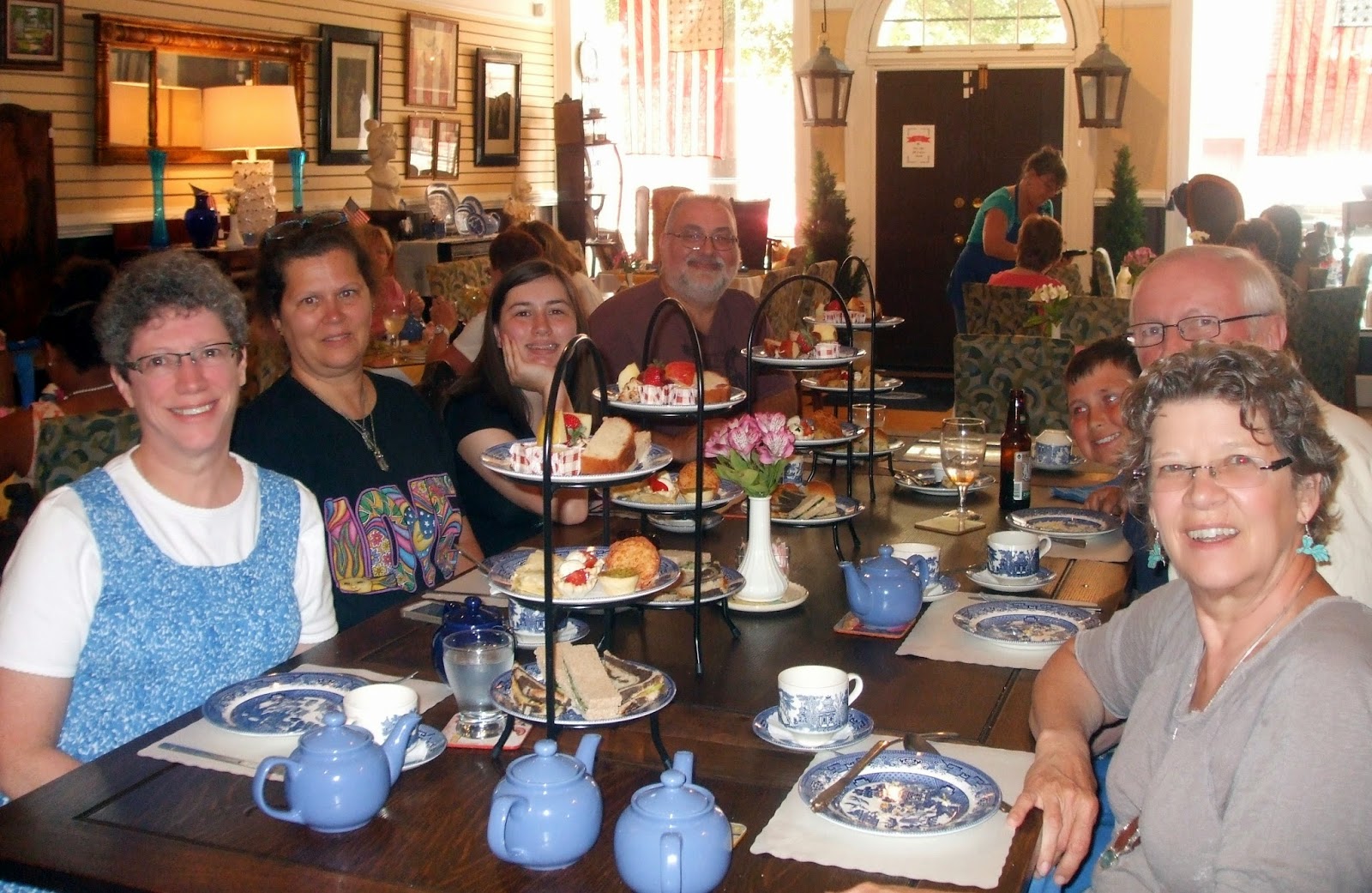 Rosemary's Sampler: Blue Willow Tea Room, Petersburg, VA