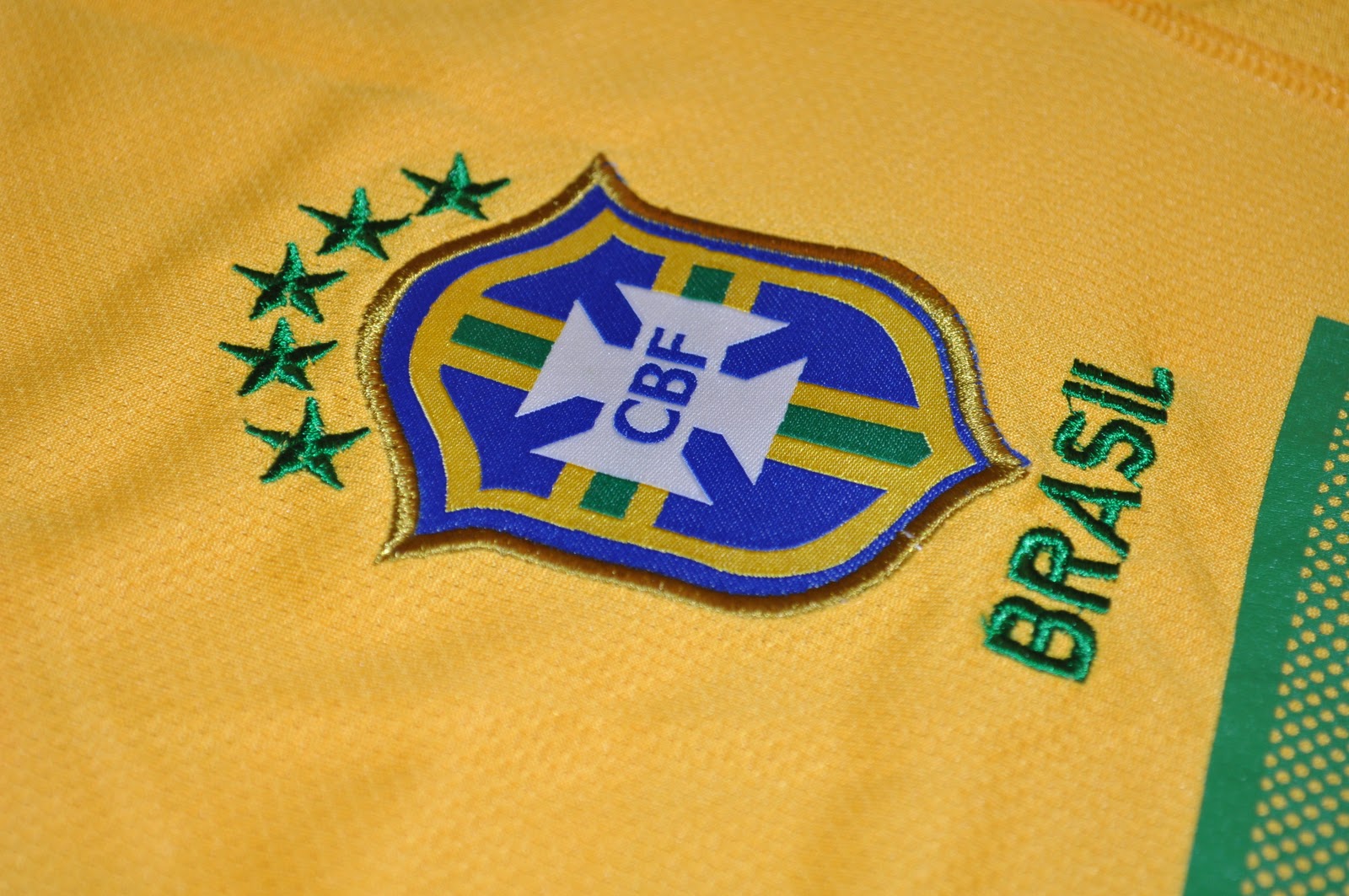 Camiseta de la Seleccion Brasileña 2011/