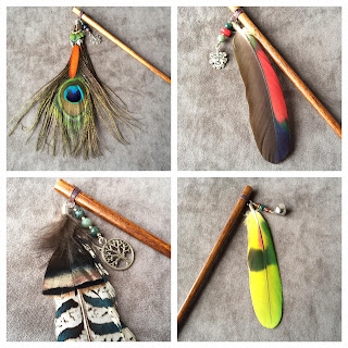 Piques à cheveux en bois exotique - feathered exotic wood hairpins
