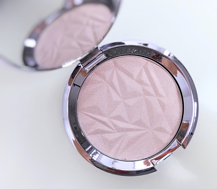 Becca Prismatic Amethyst review swatch