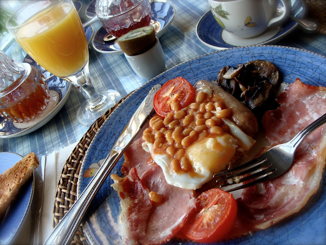 photo of gorgeous spread of a Scottish Breakfast