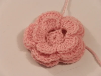 how to crochet a flower with 3 layers-flower crochet patterns-free crochet patterns-crochet patterns-free-crochet patterns baby