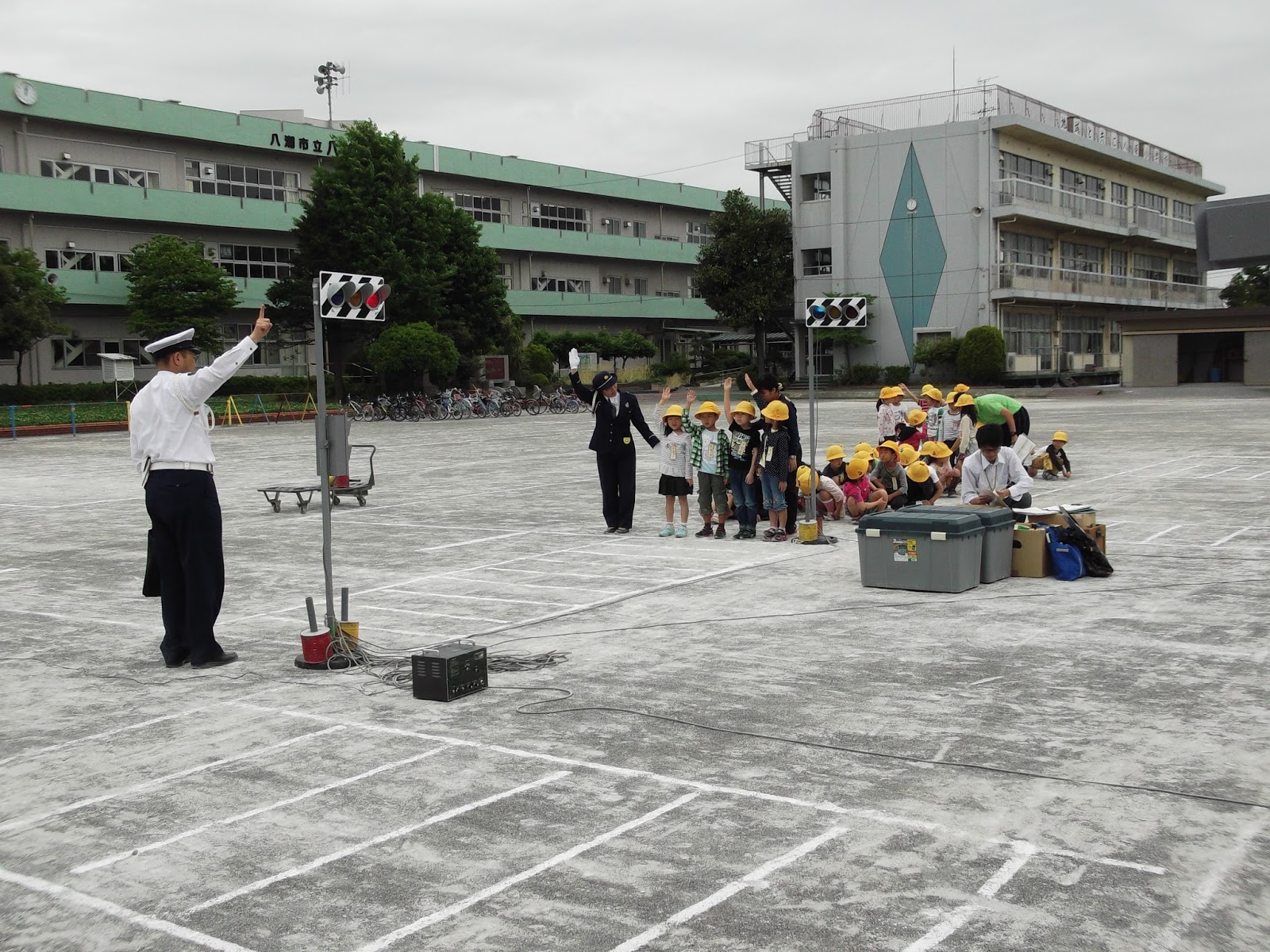 八潮市立八條小学校 交通安全教室