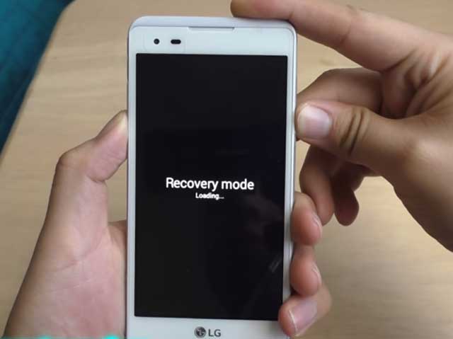 How to Hard Reset LG LS660 Tribute