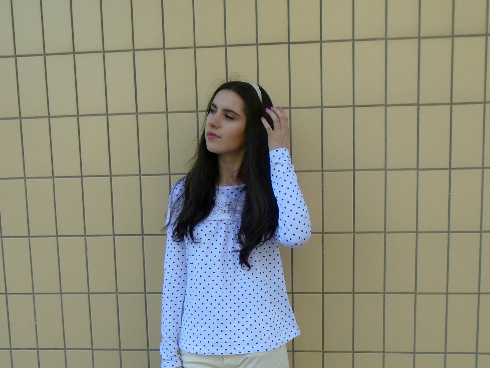 How To Handle Oily Hair Tips Tricks Around Colours