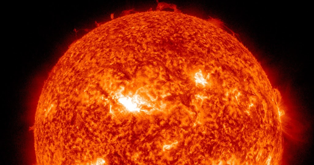 Сильное солнце. Солнечная активность картинки. Мощные солнечные вспышки являются источником. Обсерватория солнечной динамики.