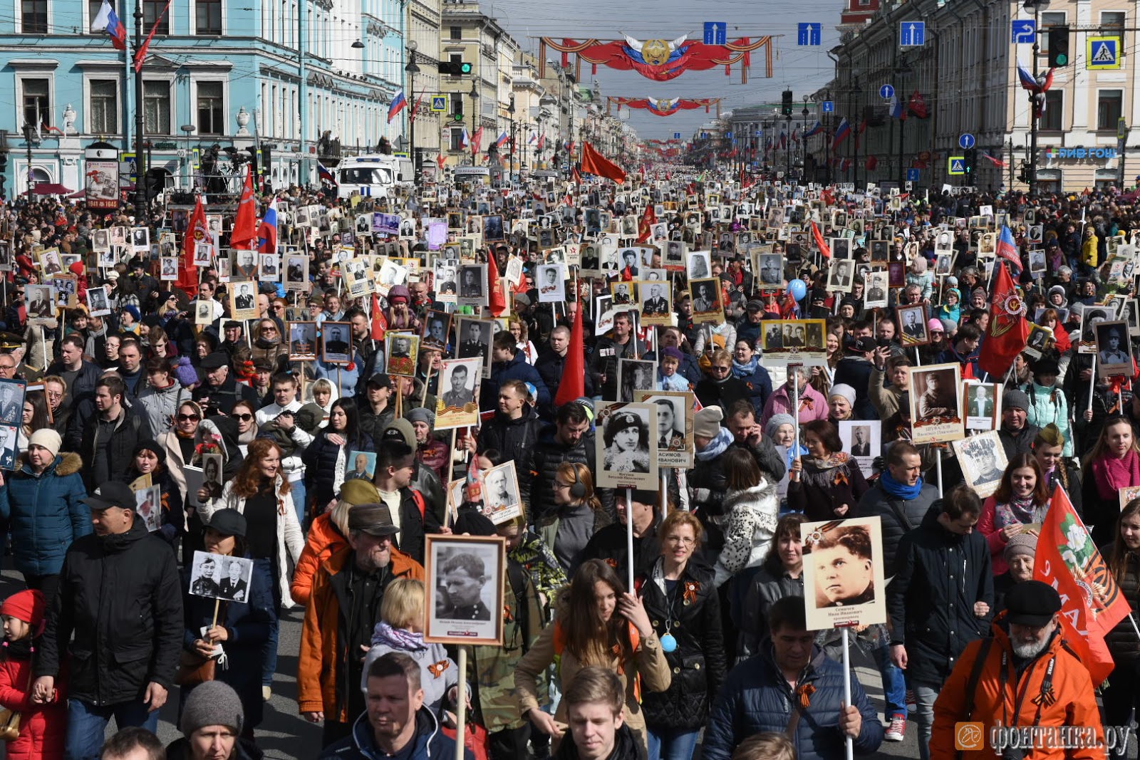 бессмертный полк невский проспект