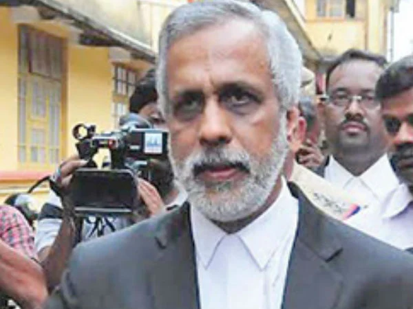 Kochi, Kerala, News, Bail plea, High Court, Complaint, Rajeev murder: No anticipatory bail for lawyer Udayabhanu.