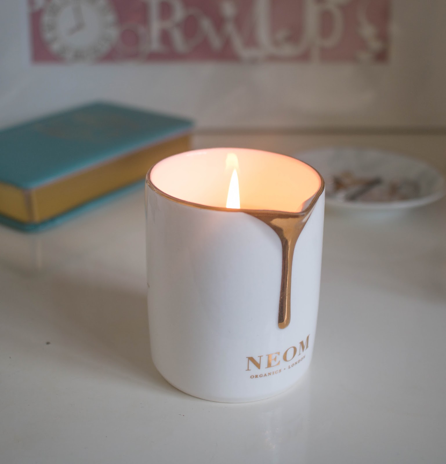 Neom Tranquility Intensive Skin Treatment Candle Review / ChloeHarriets