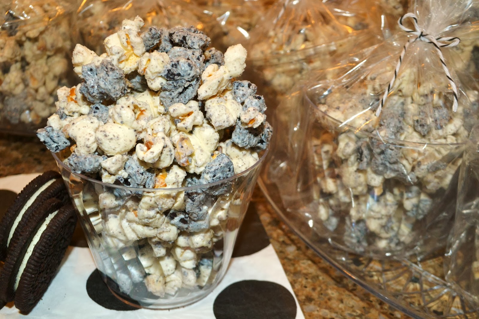 7kidsathome Oreo Marshmallow White Chocolate Popcorn
