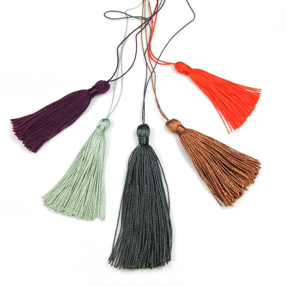 Wholesale Small Artificial Rayon Silk Tassels for Jewelry Making - China  Tassel and Tassel Fringe price