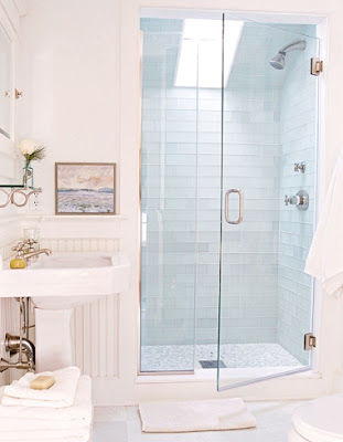15 Beach Bathroom Ideas, Coastal Bathroom Shower Tile Ideas