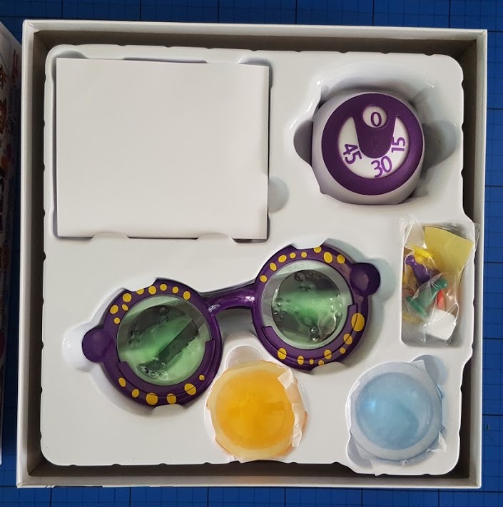 The Brick Castle Googly Eyes Family Game Review (7+)