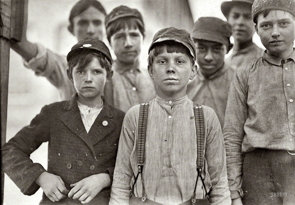 40 Amazing Historical Pictures - 1909 Georgia. Macon. Willingham Cotton Mill Boys