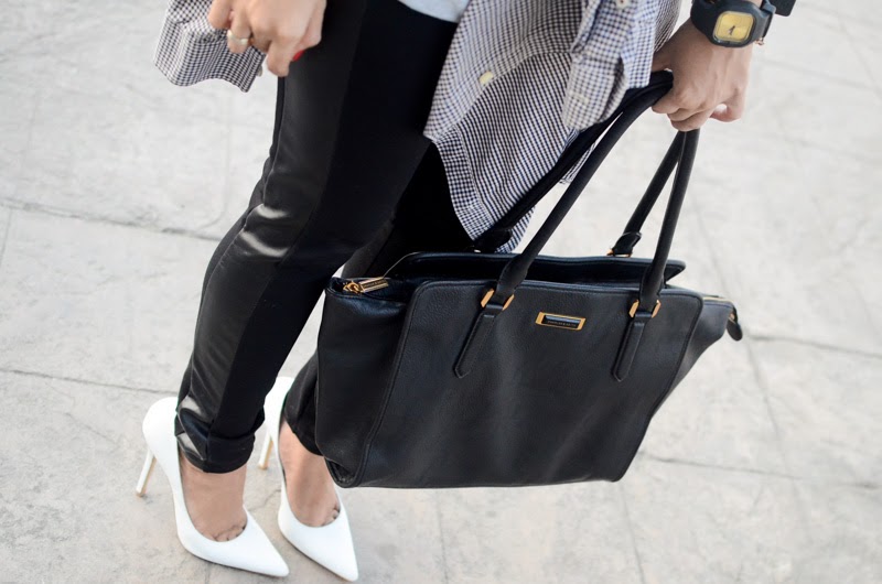 white-pointy-pumps-flared-gusset-bag