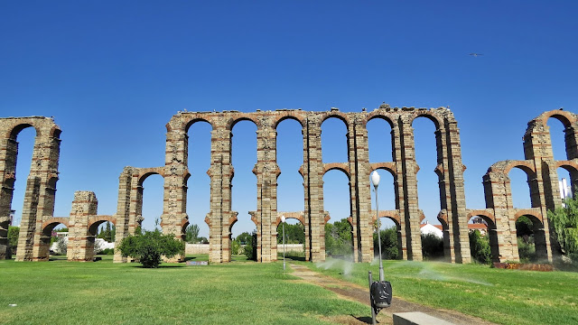 Resultado de imagen de acueductos romanos merida