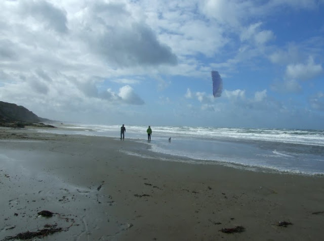 Wenn Ihr diese 5 Tipps auf Küstenkidsunterwegs bei Eurem Ausflug an den Strand beachtet, habt Ihr draußen richtig Spaß - auch in der kalten Jahreszeit, im Herbst, Winter oder Frühjahr!