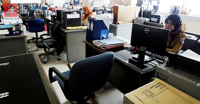 Rencana Kementerian PAN-RB, PNS tetap Masuk Sabtu Minggu Hanya Untuk Instansi Ini Rencana Kementerian PAN-RB, PNS tetap Masuk Sabtu Minggu Hanya Untuk Instansi Ini