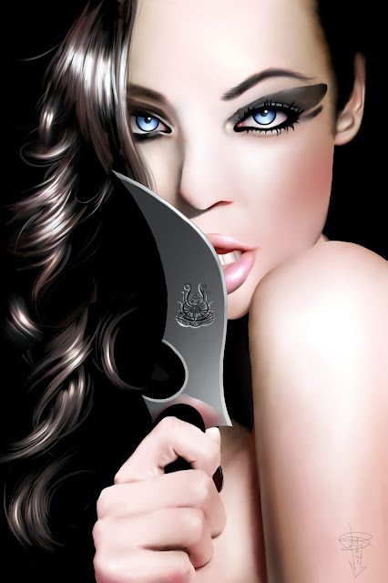 Imagen de una hermosa asesina semidesnuda sosteniendo un cuchillo cerca de su boca.