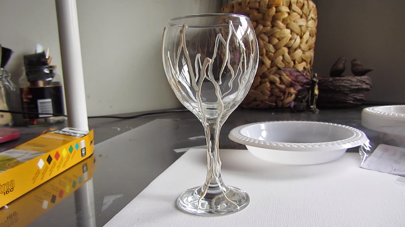 Crafty Crusaders Stained Wine Glasses with Pebeo Vitrea 160