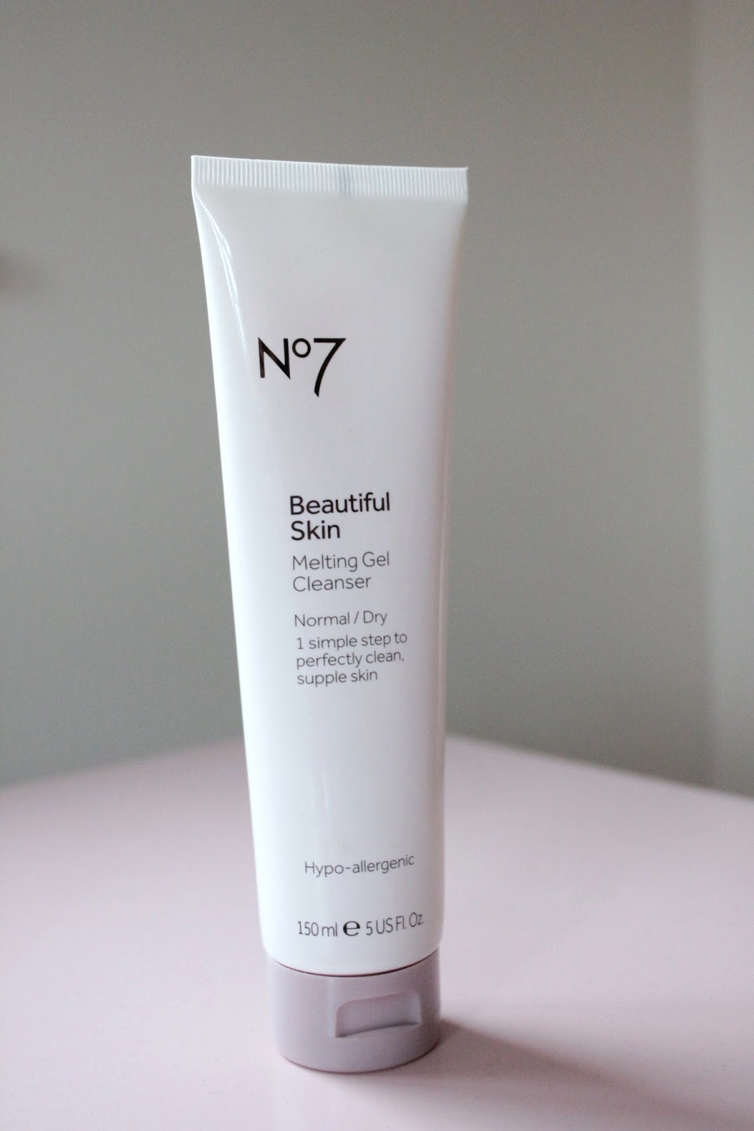 No7 Beautiful Skin Melting Gel Cleanser for Normal / Dry Skin
