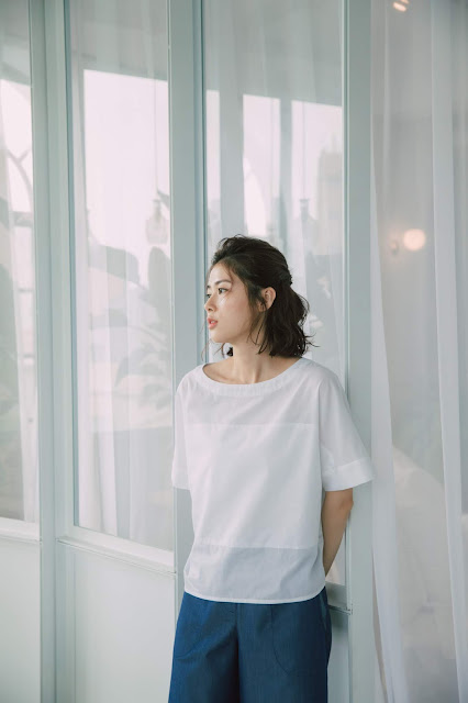 夢之河短袖上衣-白光