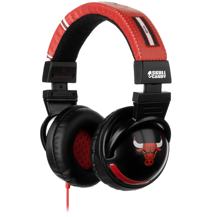 ULTRAPIVE Chicago Bulls Headphones