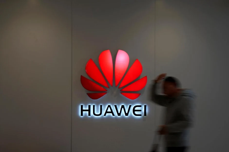 Huawei Demotes Workers for Tweeting From an iPhone