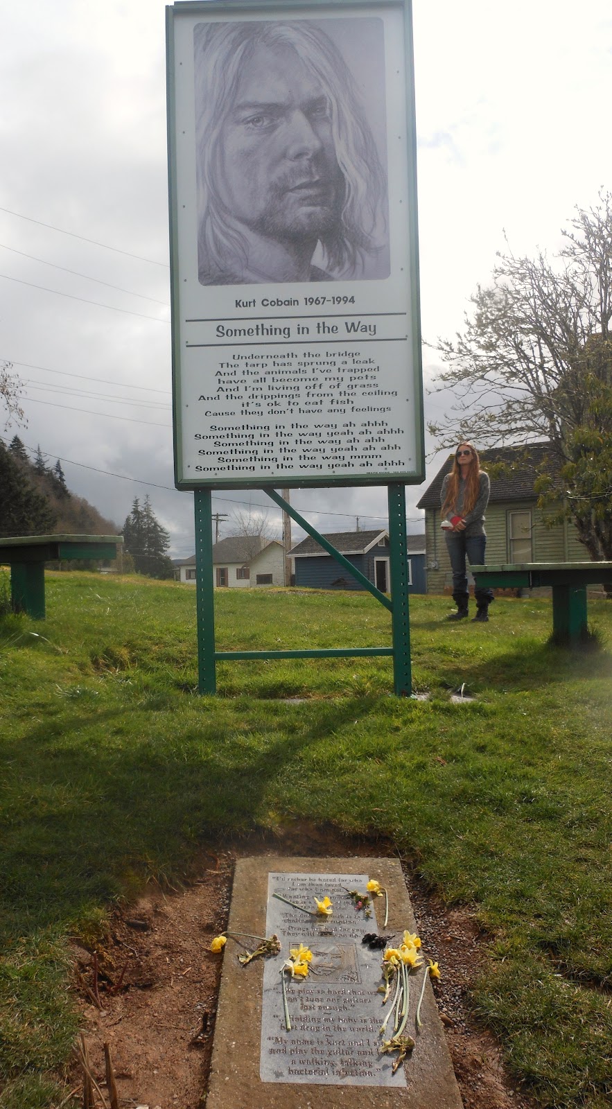 Могила курта кобейна. Кобейн могила. Могила кобейна. Курт кобейн могила. Курт кобейн могила.