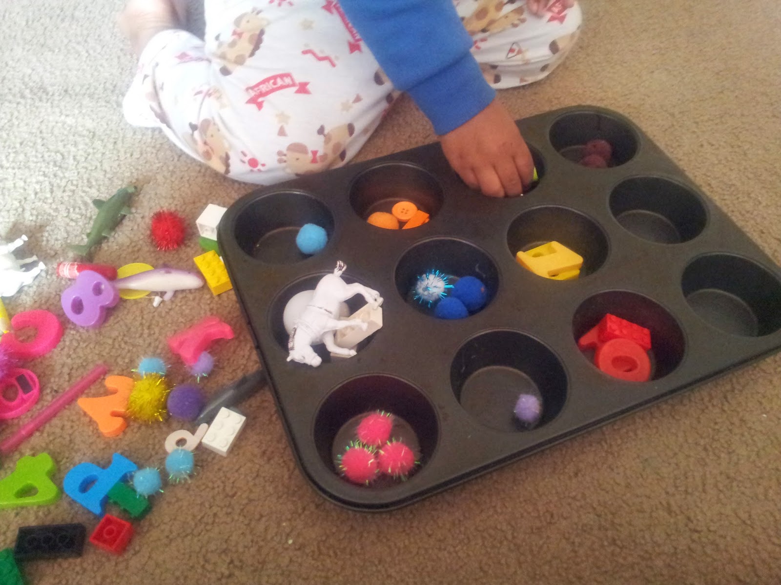 Toddler Activity Sorting by colour