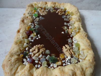 Mazurek z polewą śmietanową Mazurek z polewą śmietanową