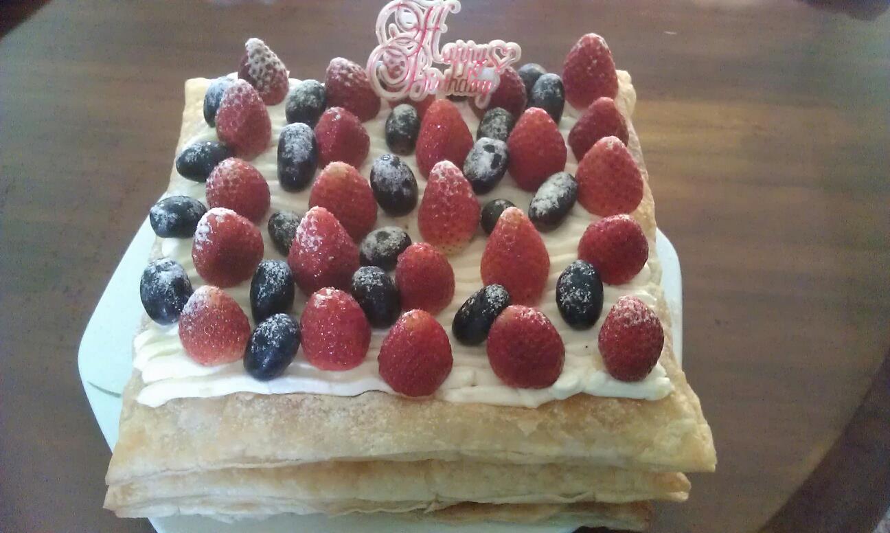 Eileen Creations Puff Pastry Cake