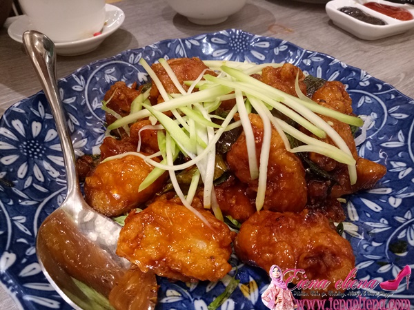  Stir-Fried Chicken in Dolly Special sauce