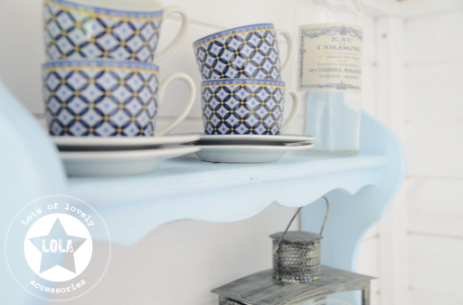 L O L A Lots of lovely accessories Gartenhaus und ein sehr langsam