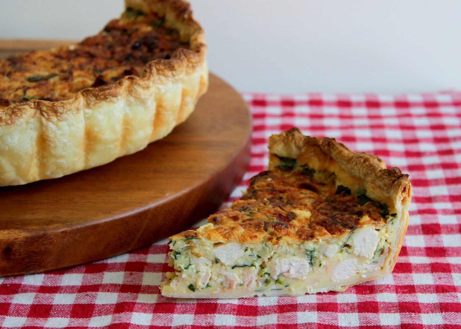 PicNic Chicken, Bacon, and Spinach Quiche