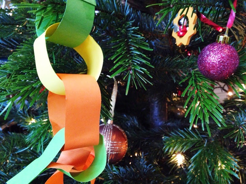 Homemade paperchain decoration on tree