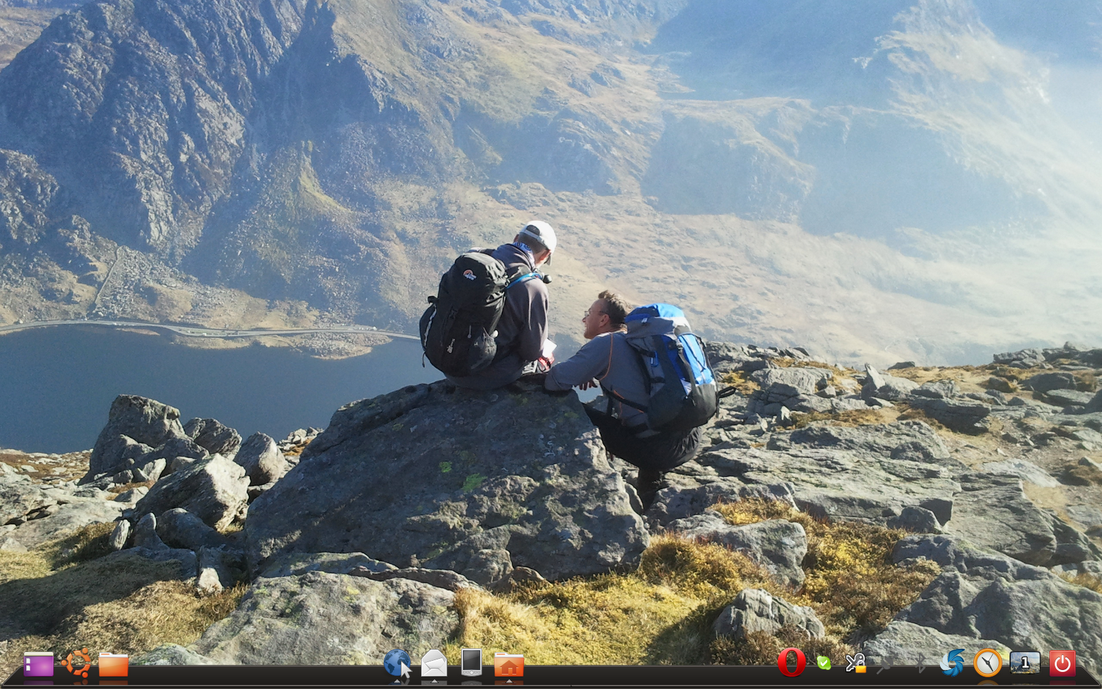 Karmic Odyssey Desktop Of The Month 8400 The Glyderau