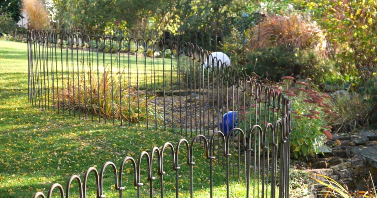 Teich und Steckzäune von www.melabel.be Gartenteich einzäunen