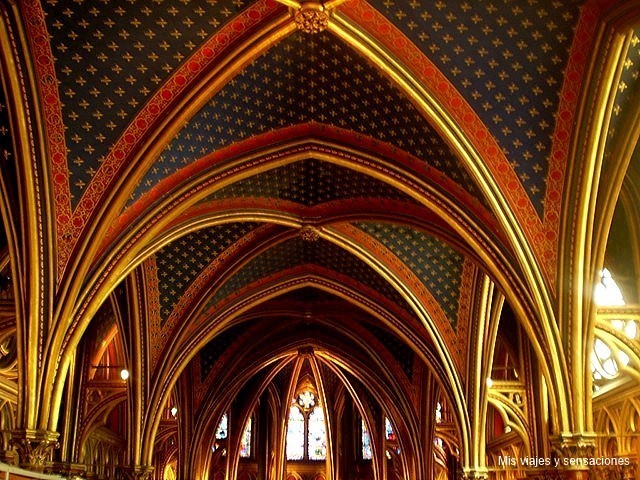 La Sainte Chapelle, París