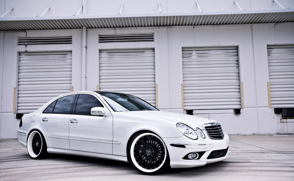 Mercedes Benz e class w211 White