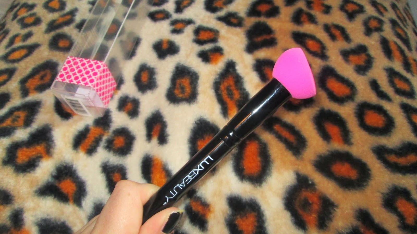 LUX Beauty Makeup Sponge Stick