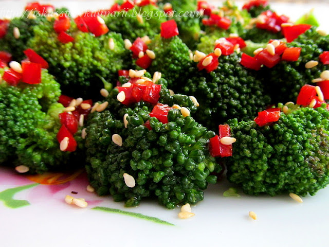 Брокколи в тайском стиле