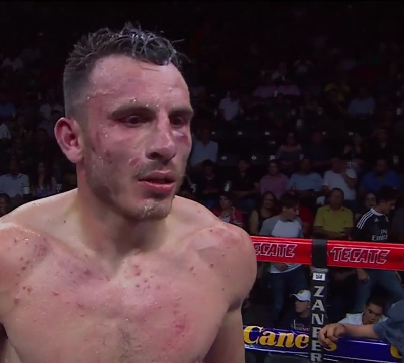 Omar Chávez una vez más se queda Mordiendo el Polvo Following Cancún