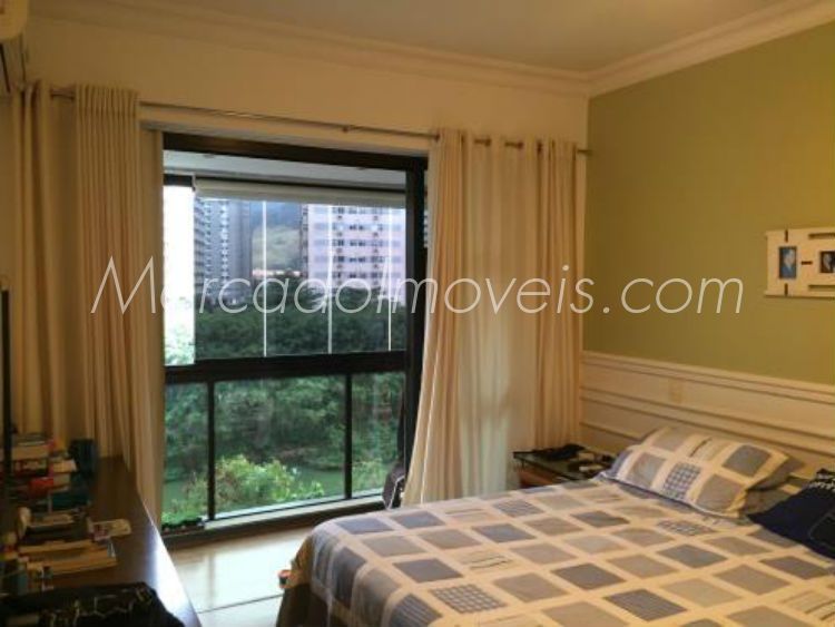 Apartamento 4 Quartos no condomínio Ocean Front na Barra da Tijuca R 3.